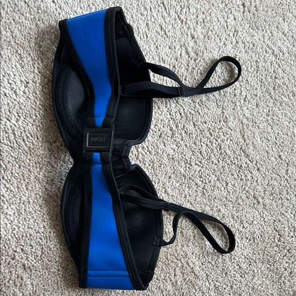 Triangl Swimwear Blue/Yellow/White Bikini XS Top, M Bottoms - Picture 4 of 13